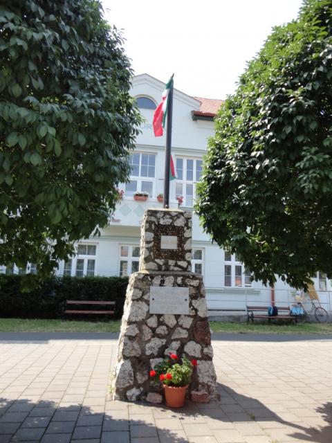 1848-49-es zászlótartó